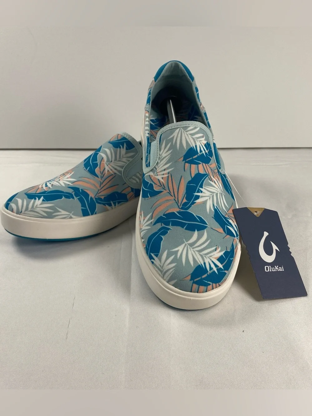 OluKai Lae’ahi Pa’i Men’s 11.5 Swell Aloha Tropical Slip On Beach Shoes New